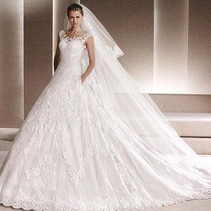 La Sposa by Pronovias Wedding Dress Raella